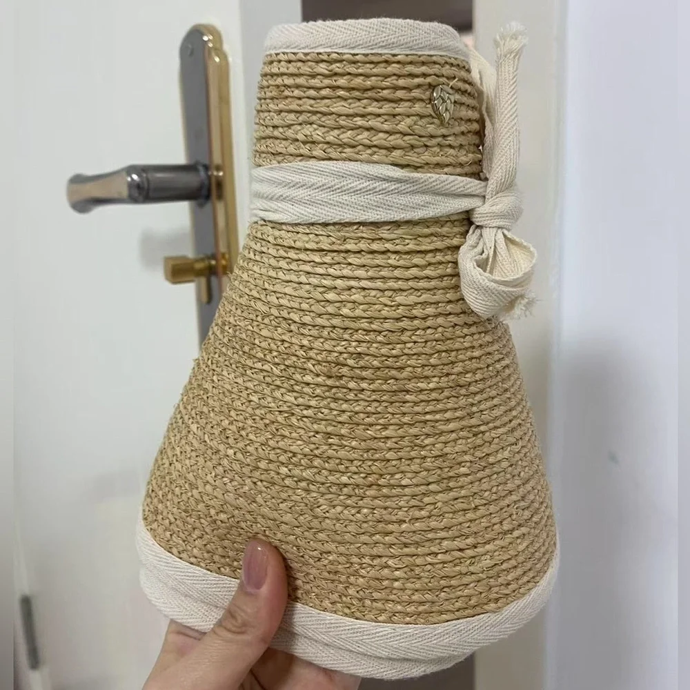 Helen Kaminski Natural Straw Visor with Cream Trim - Picture 6 of 6